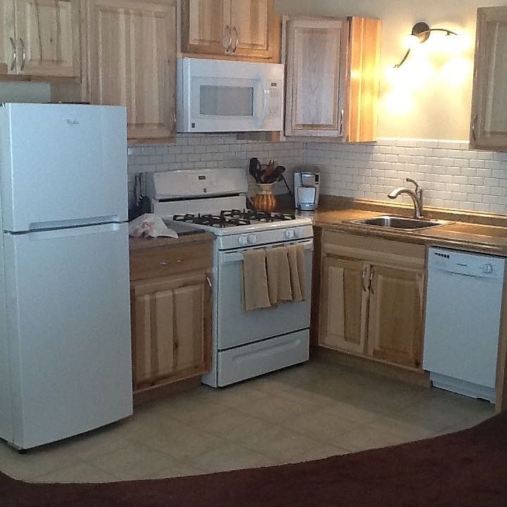 Kitchen with dishwasher