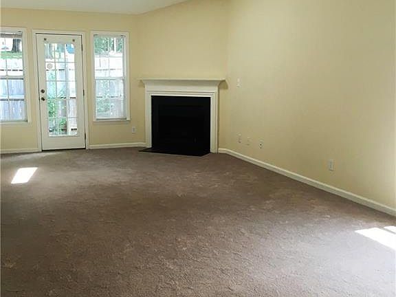 2nd image of 22 Portside Ct