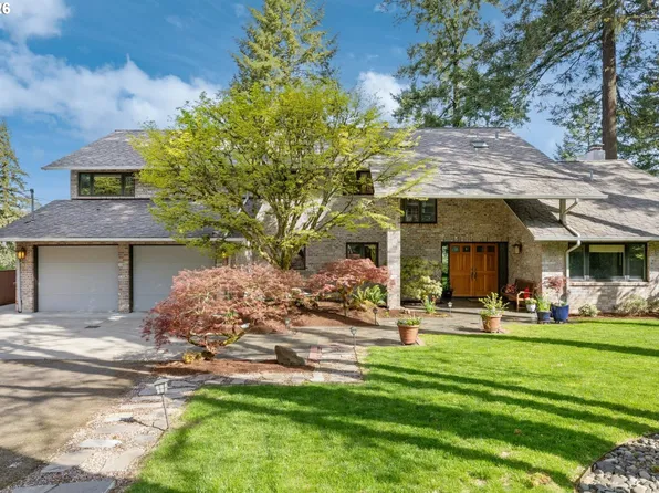 701 Terrace Dr, Lake Oswego, OR 97034