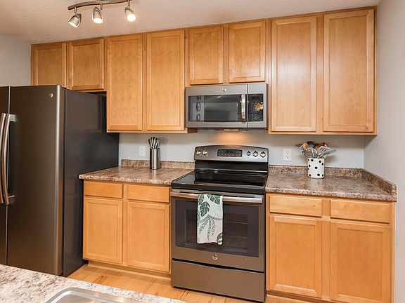 3rd image of 8601 Westown Pkwy Unit 8101