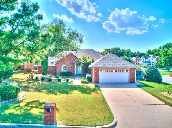 1401 Carrick Ct, Edmond, OK 73034