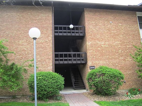 2nd image of 5530 E Lake Dr APT A