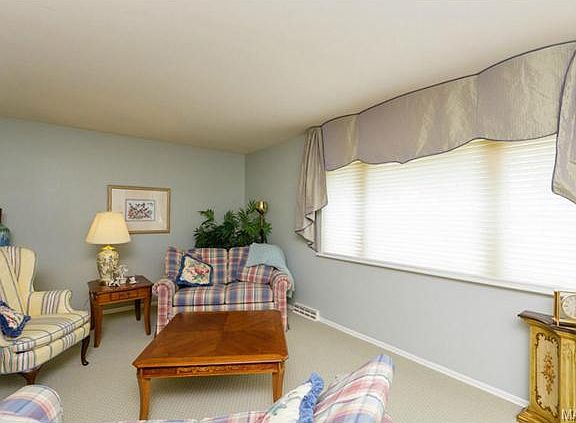 3rd image of 6751 Eastport Ave