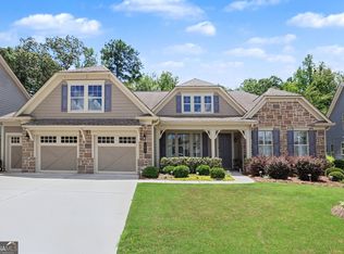 185 Mulberry Ct, Peachtree City, GA 30269