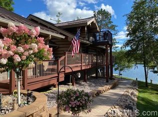 W8435 Old Carney Lake Rd, Iron Mountain, MI 49801