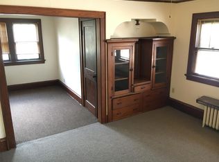 2905 N 52nd St, Milwaukee, WI 53210