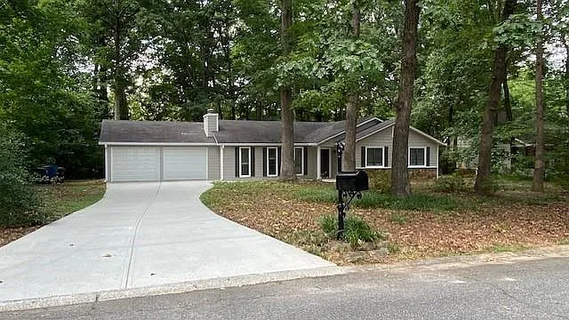 115 Andover Dr