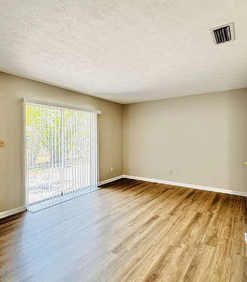 3619 SE 9th Pl #3 — Photo 19