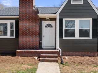 4333 Charleston Dr, Winston Salem, NC 27127