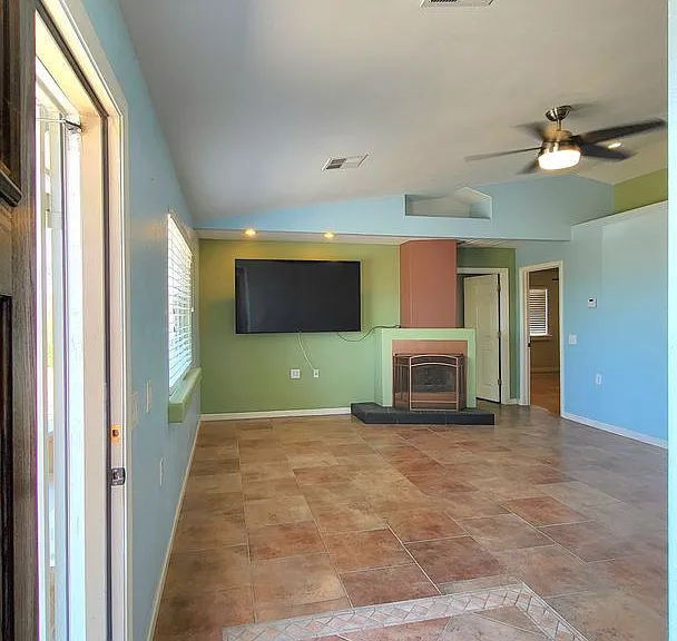 831 David Adam Rd — Photo 11