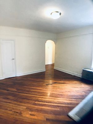 4th image of 500 Saint Johns Pl APT 4I