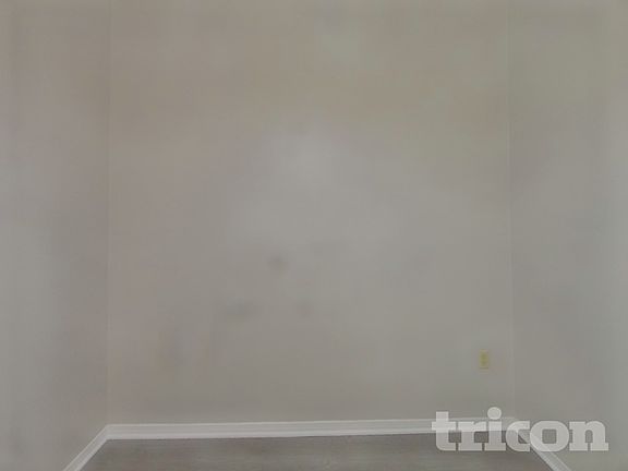 5th image of 1271 Tahoe Ct
