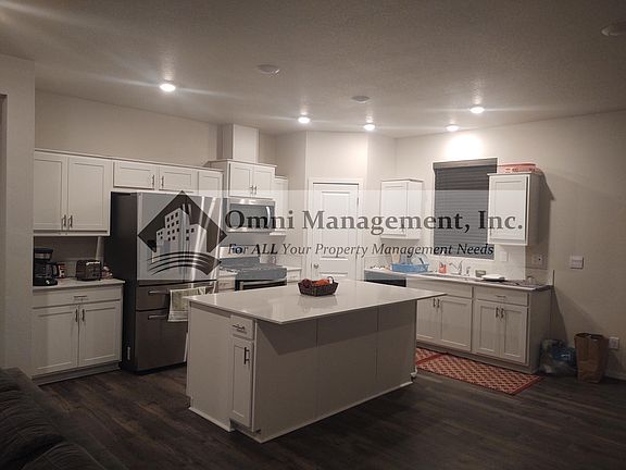 4th image of 2695 Hershberger Ave