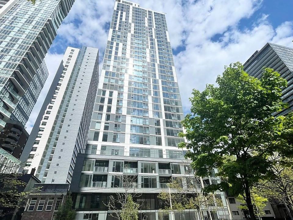 1st image of 65 Mutual St #1104