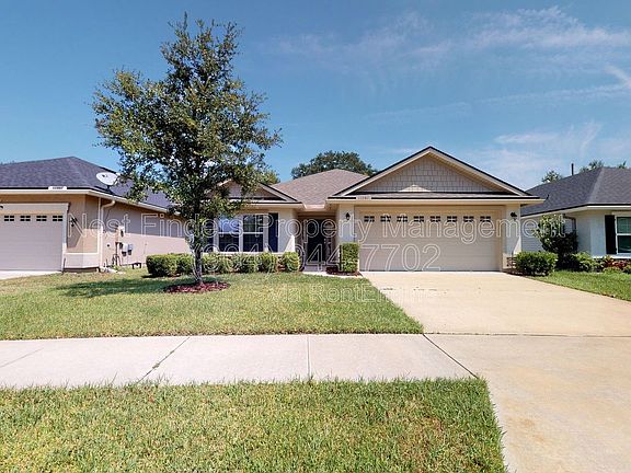 3rd image of 11561 Sycamore Cove Ln