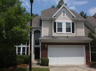 104 Great Lake Dr, Cary, NC 27519