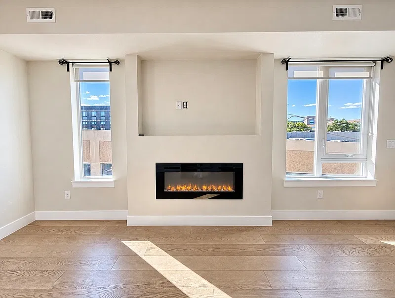 2 bed, 2.0 bath, 1400 sqft, $2,895 — Photo 4