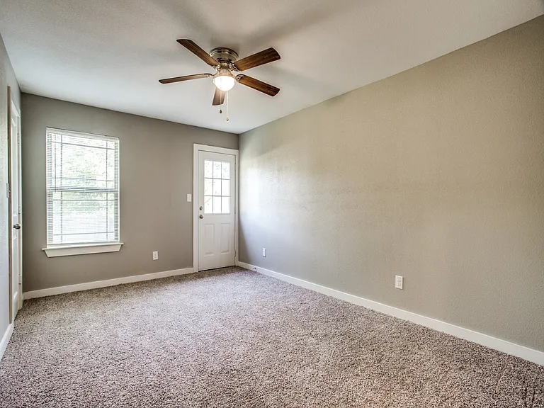 8106 Tanner Ave #8106 — Photo 14