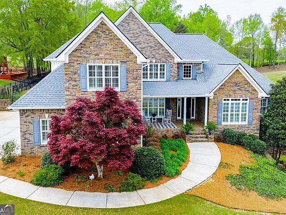 2nd image of 805 Birkdale Blvd