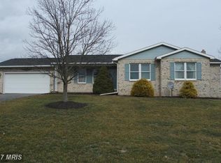 162 Onyx Dr, Chambersburg, PA 17202