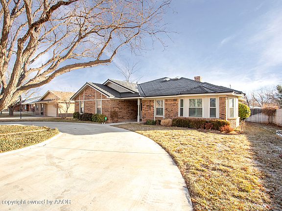3rd image of 3605 Thornton Dr
