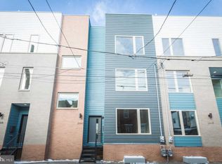 2666 Collins St, Philadelphia, PA 19125