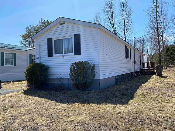 2nd image of 28 Christina Dr