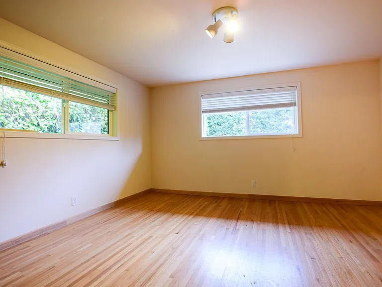 6550 25th Ave NW — Photo 31
