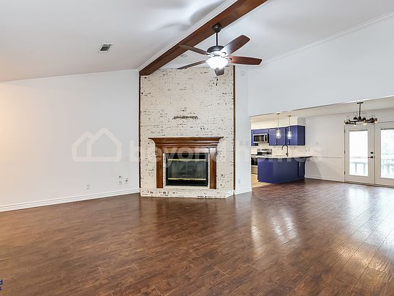 2nd image of 125 Jessica Dr