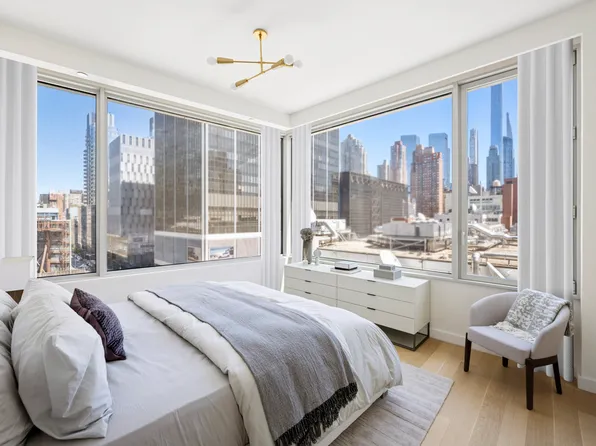 611 West 56th Street image 7 of 22