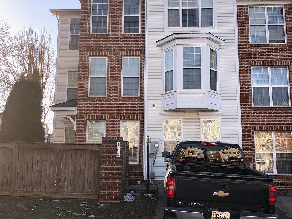 Welcome to 100 Wild Fig Ct!