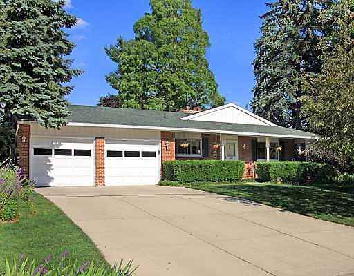 1st image of 1504 E Columbine Dr