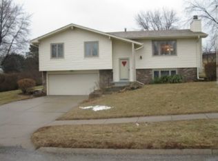 1204 N 14th St, Nebraska City, NE 68410