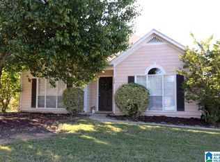 198 Stonecliff Cir, Pelham, AL 35124