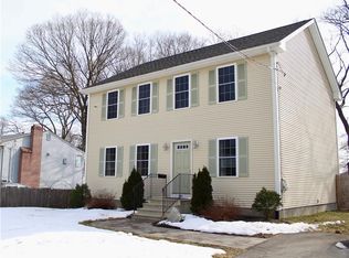 194 Keeley Ave, Warwick, RI 02886