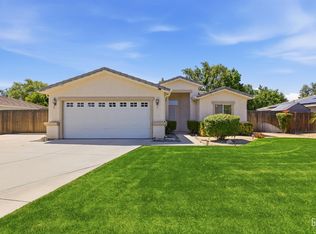 317 Calle Lechuga, Bakersfield, CA 93314