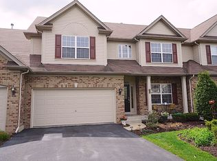11955 S Winterberry Ln, Plainfield, IL 60585