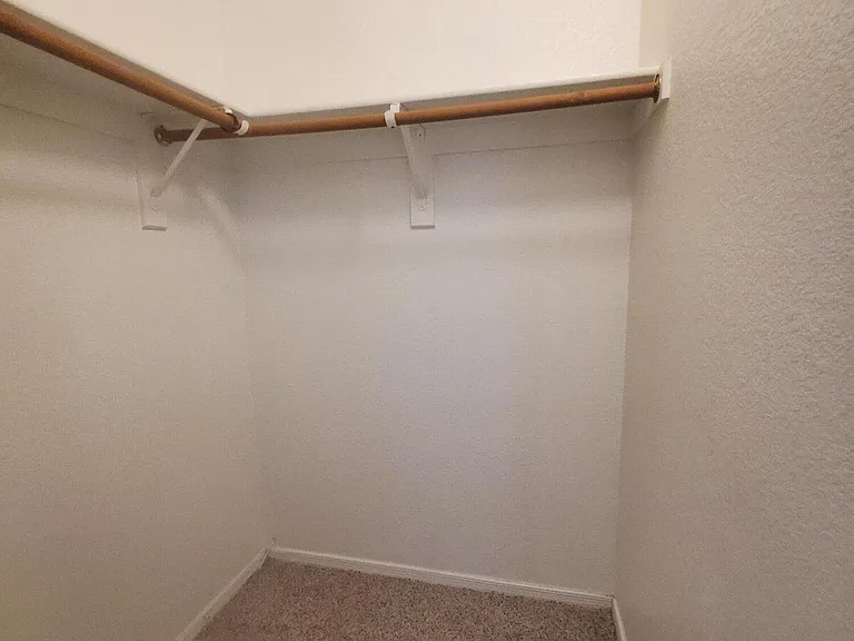 1853 E Shannon St — Photo 27