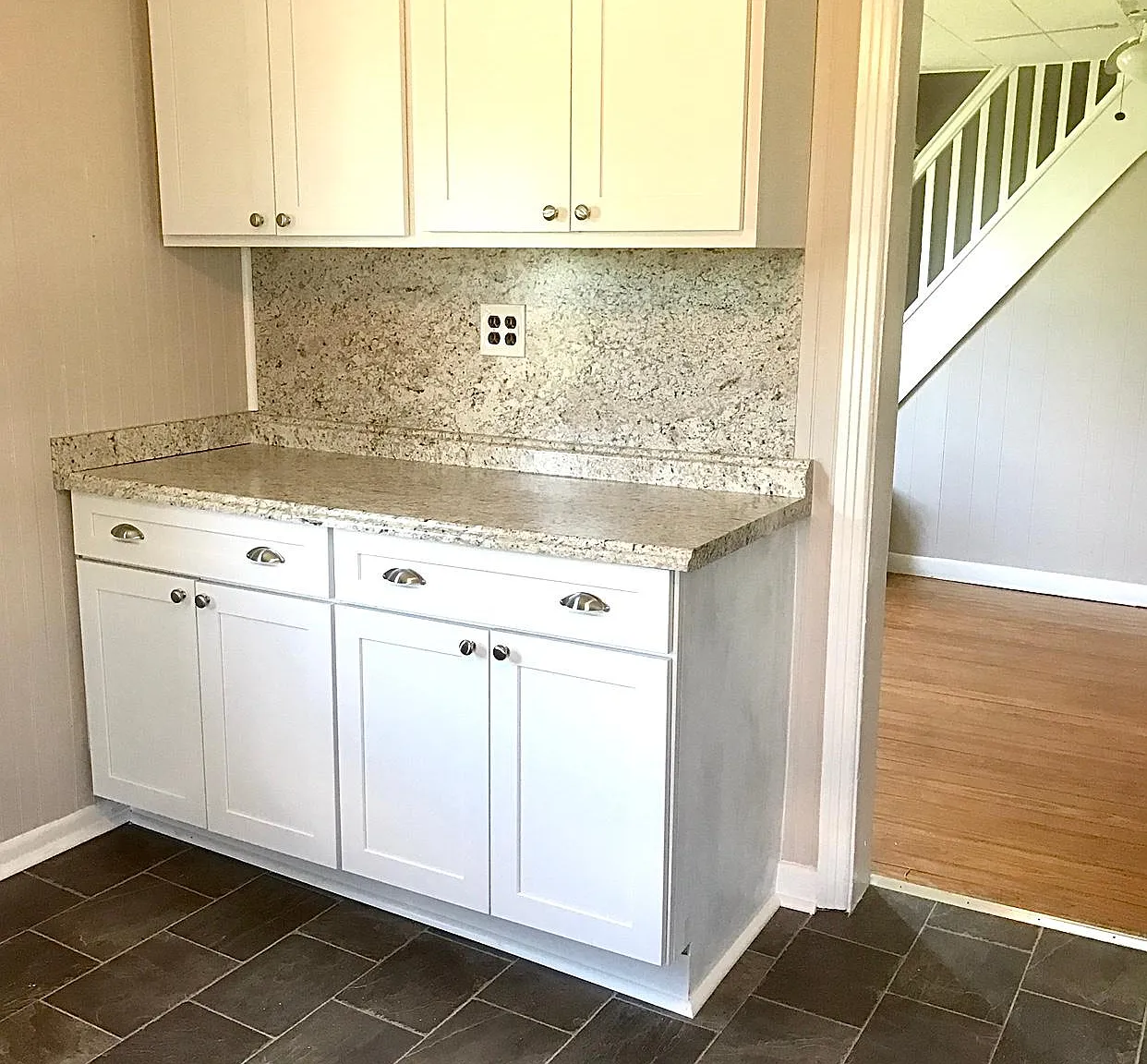 3 bed, $1,650 — Photo 2