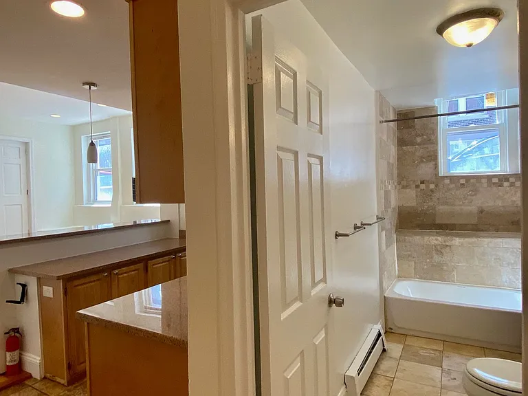 1322 Commonwealth Ave #3D — Photo 12