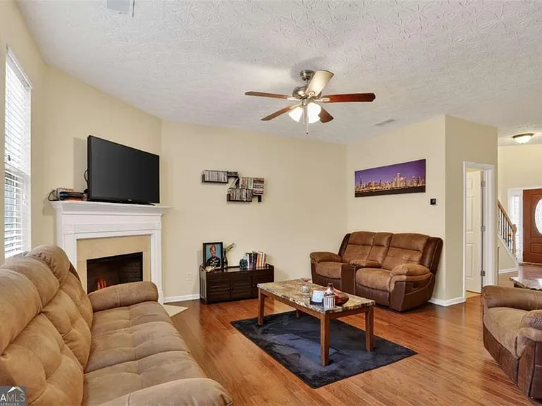 5556 Cascade Run SW — Photo 9