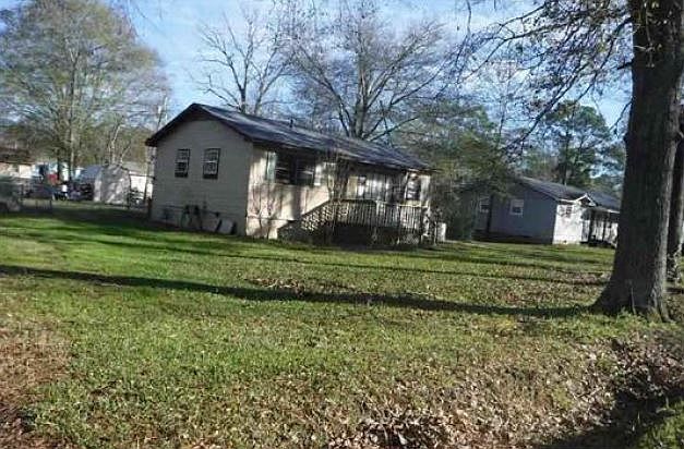 2nd image of 126 S Foxhall Rd