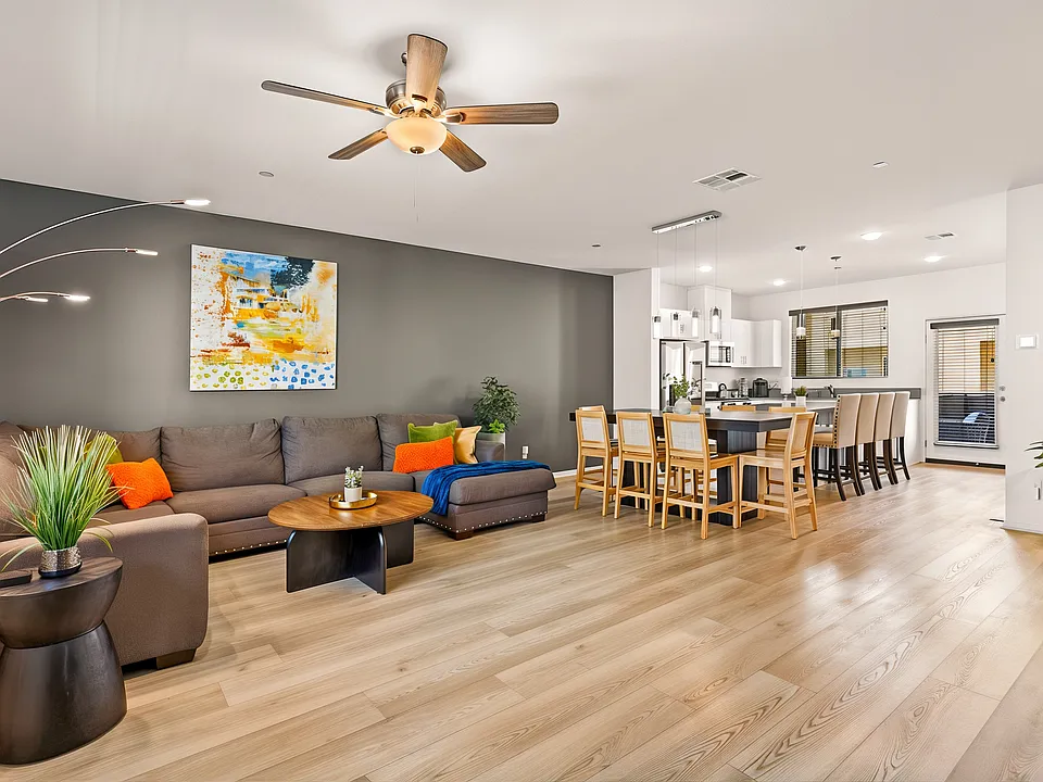 Beachfront Cove St