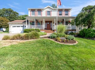 48 Celeste Dr, Rensselaer, NY 12144