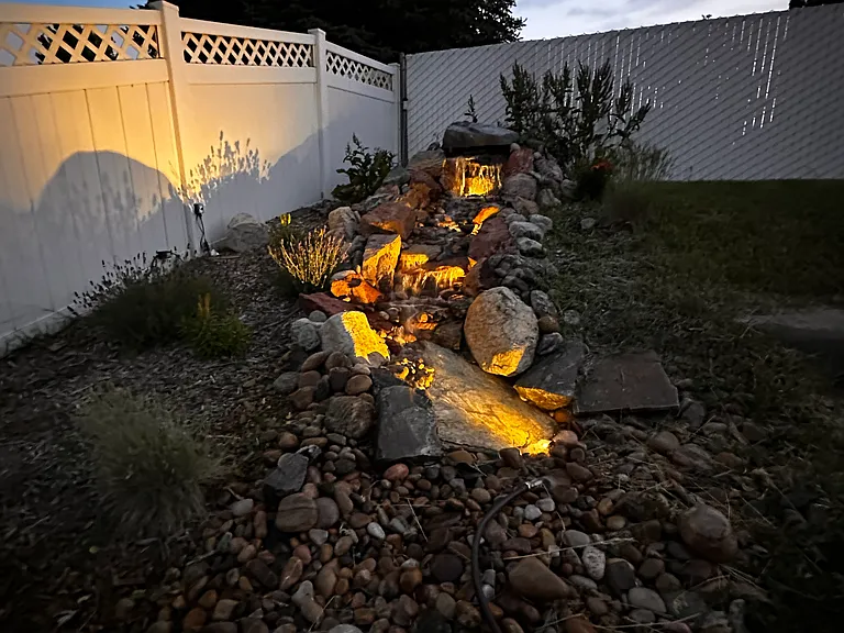 2093 E View Dr — Photo 4