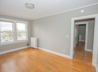 30 Whitney St #201, Hartford, CT 06105