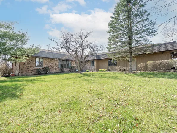 24332 S Laura Ln, Crete, IL 60417