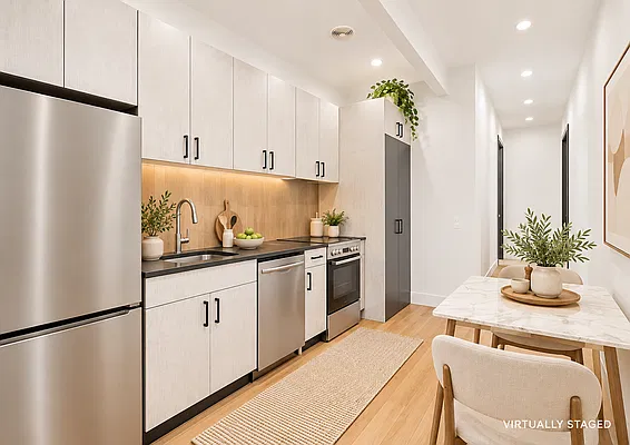 Kitchen, photo 1