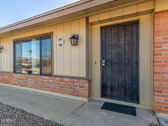2nd image of 9472 E Calle Cascada