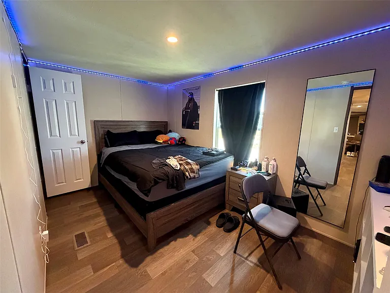 22745 Gabriel #50 — Photo 13